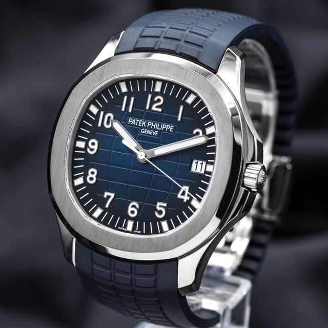 Patek Philippe Aquanaut 5168G-001 Image 2